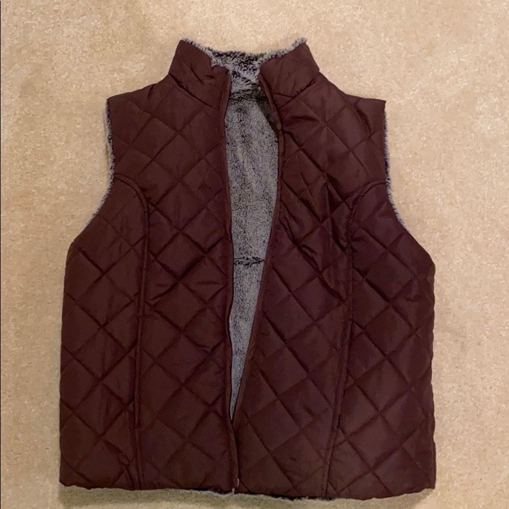 Reversible vest. Size Small.
